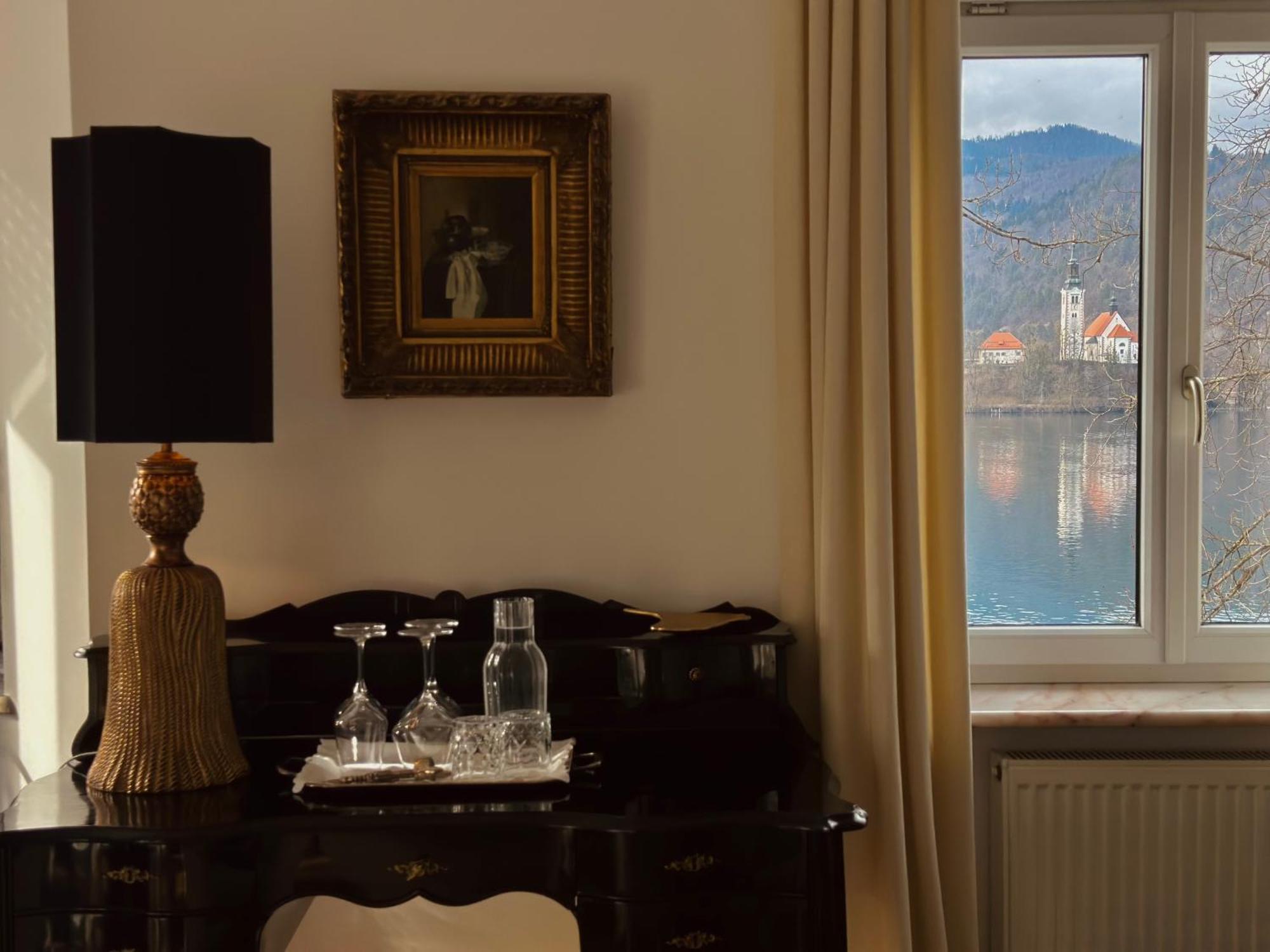 Adora Luxury Hotel Bled Bagian luar foto