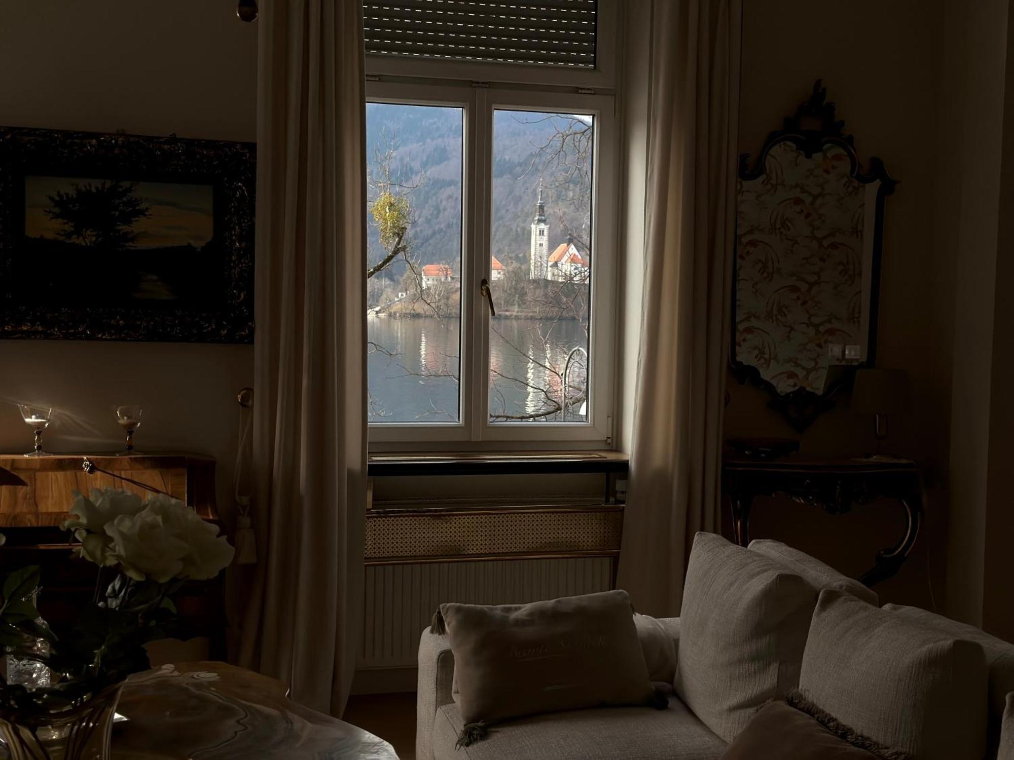 Adora Luxury Hotel Bled Bagian luar foto